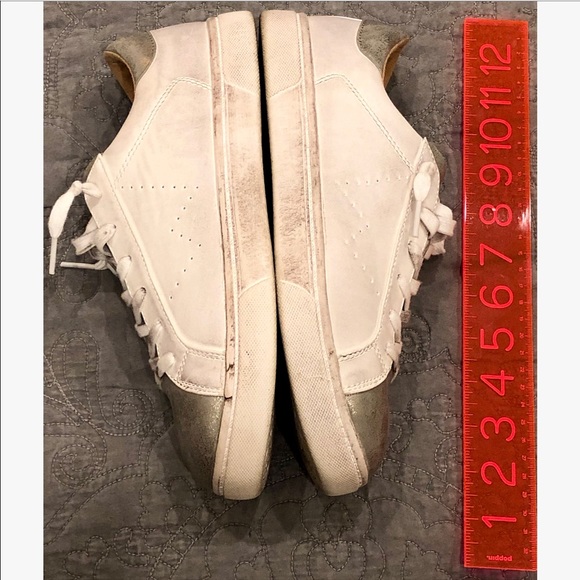 Who What Wear Gold Distressed Low Top Sneakers - Picture 6 of 8